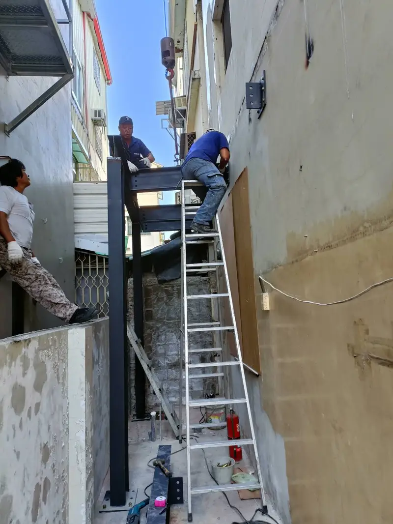 造型外牆搭建 | 擴建鋼構平台